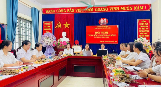 Hội nghị cán bộ, viên chức- người lao động năm học 2025-2026